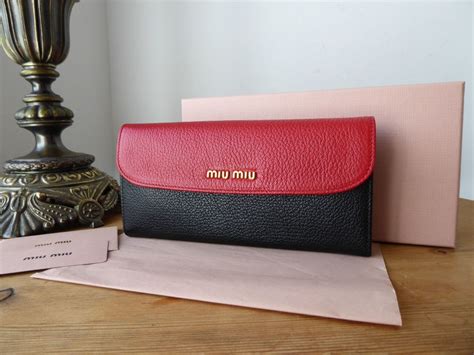 miu miu madras bicolor continental wallet|MIU MIU Goatskin Madras Bi.